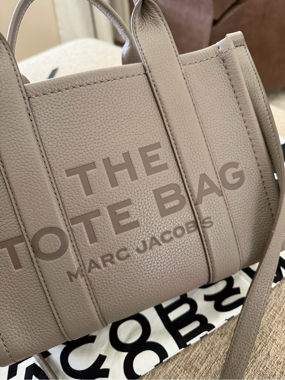 The Leather Small Tote Bag - Cement